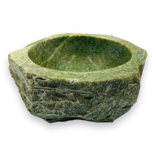 Green Aventurine Stone Single Piece Fruits & Vegetables Bowl, Unique and Irregular Shape Bowl for Restaurant, Kitchen, Living Room for Good Decoration, Dessert Bowls